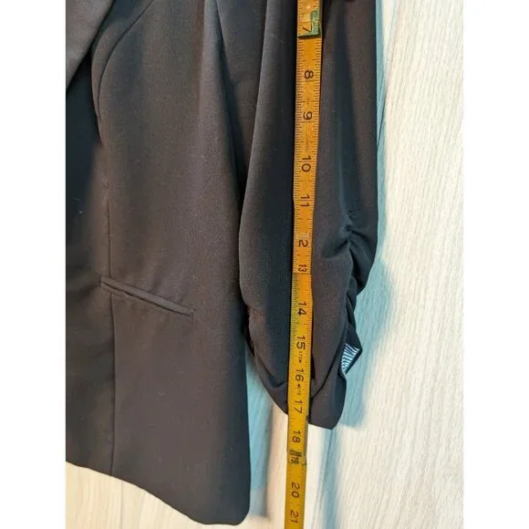 Torrid Blazer Womens Size 00 Black One Button Ruched 3/4 Sleeves Business Office - Picture 5 of 6